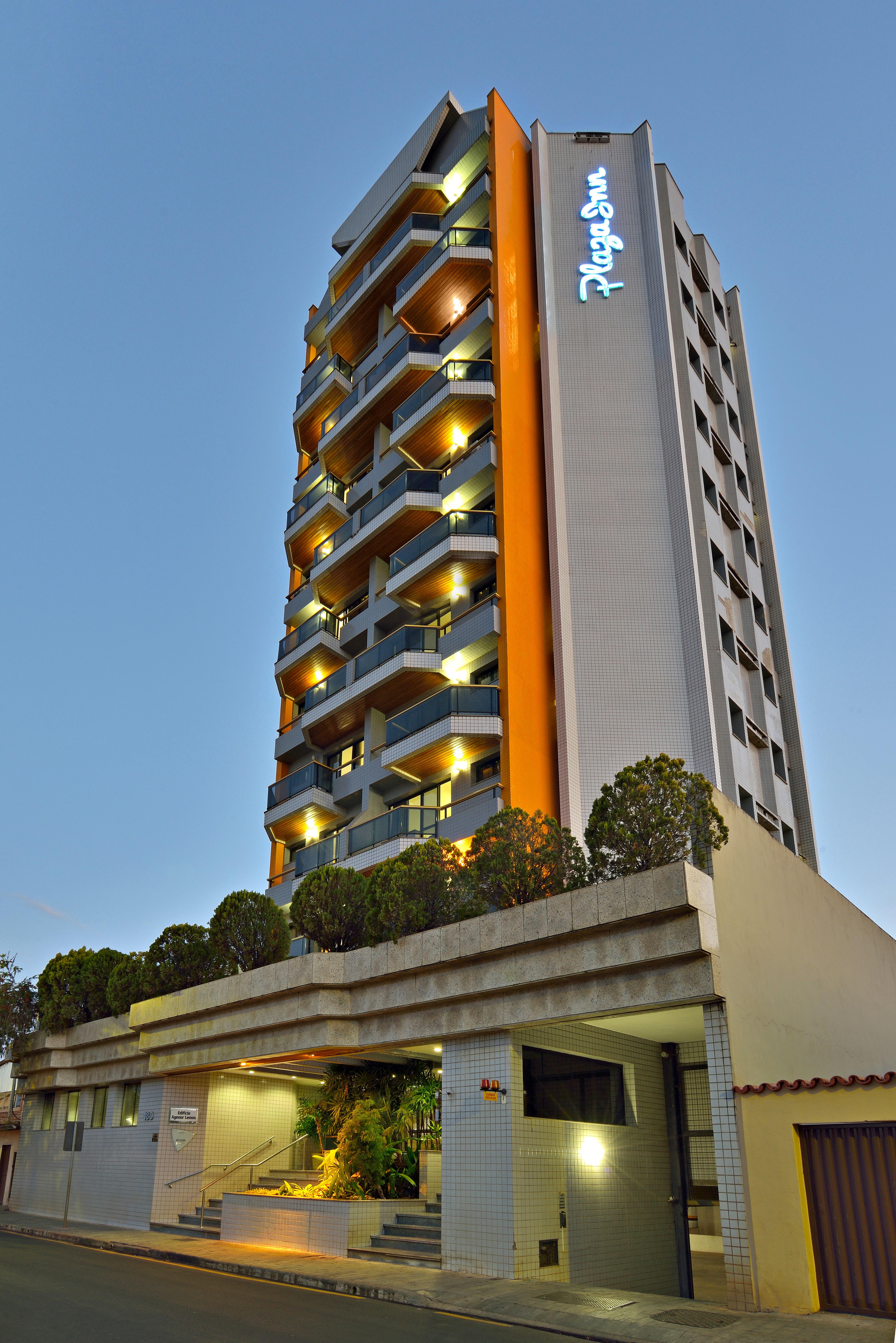 Plaza Inn Flat อาราชา ภายนอก รูปภาพ