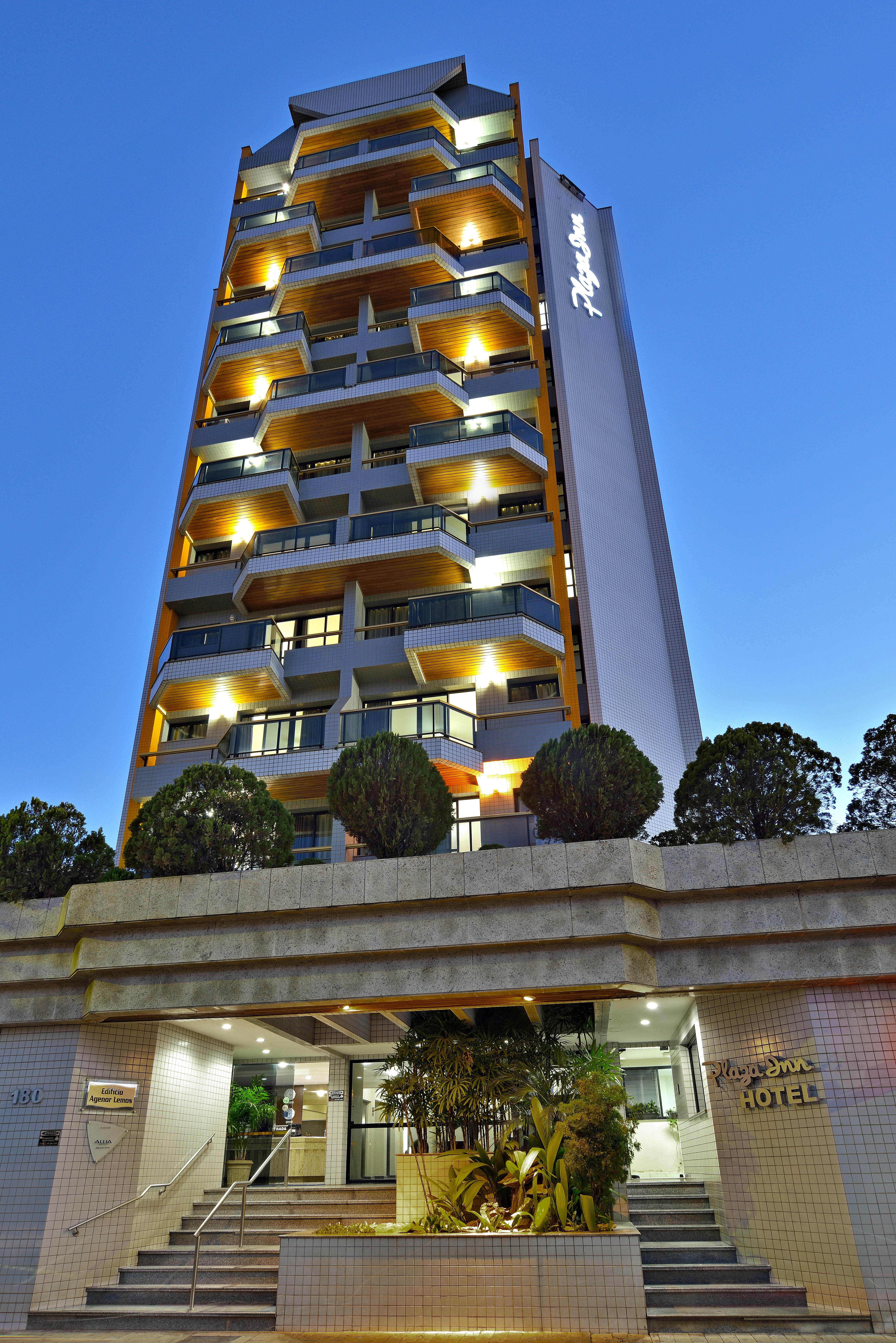 Plaza Inn Flat อาราชา ภายนอก รูปภาพ